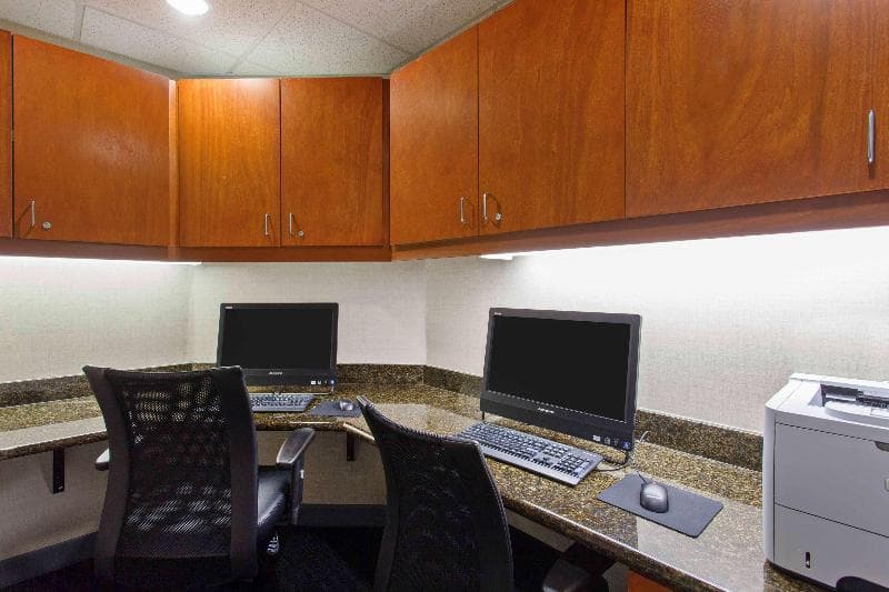 Hampton Inn & Suites Clovis-Airport North 1