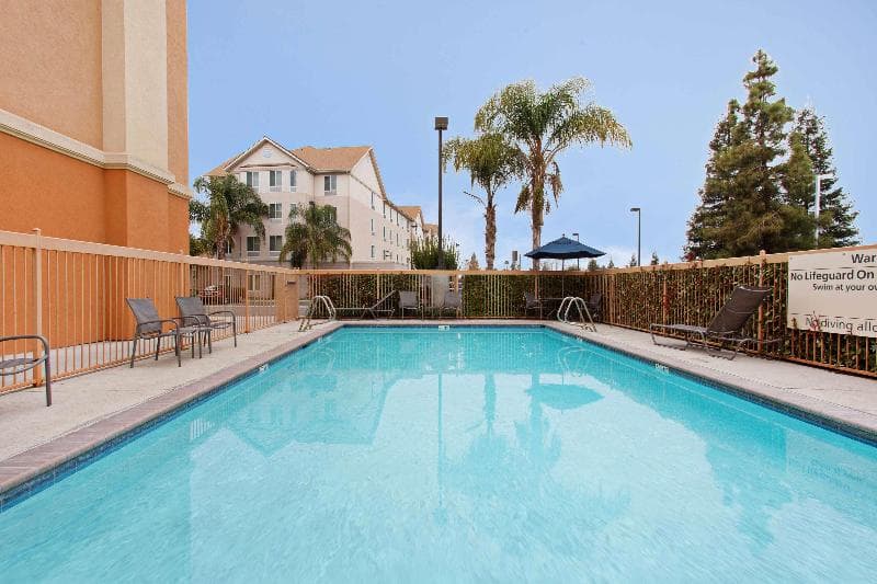 Hampton Inn & Suites Clovis-Airport North 3