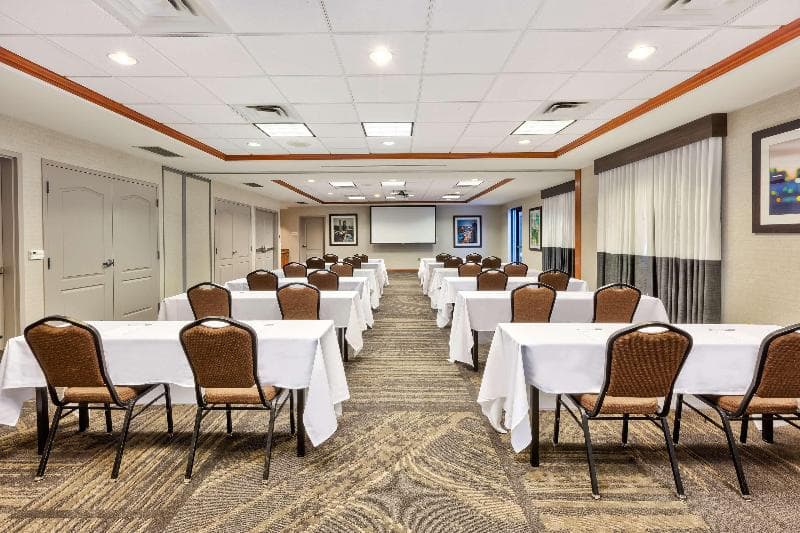 Hilton Garden Inn Minneapolis / Maple Grove 5