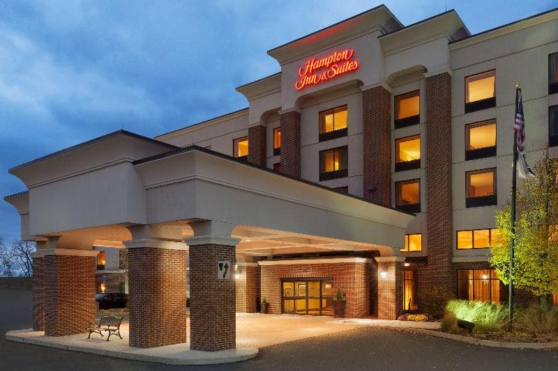 Hampton Inn & Suites Hartford/East Hartford photo 1
