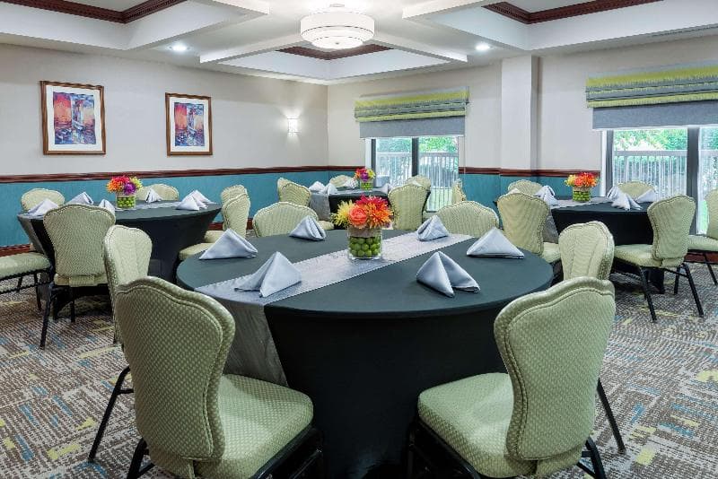 Hampton Inn South Plainfield-Piscataway 5