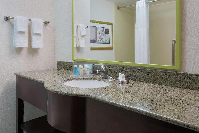 Hampton Inn South Plainfield-Piscataway 2