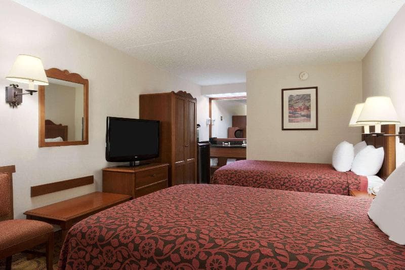 Days Inn by Wyndham Las Cruces 4