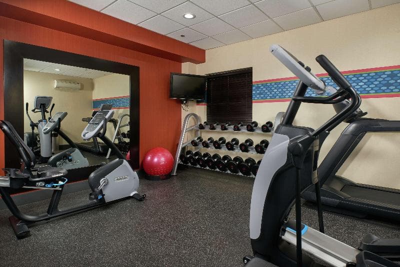 Hampton Inn Niagara Falls 2