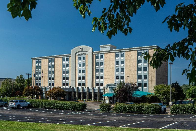 DoubleTree by Hilton Hotel Pittsburgh Airport 3