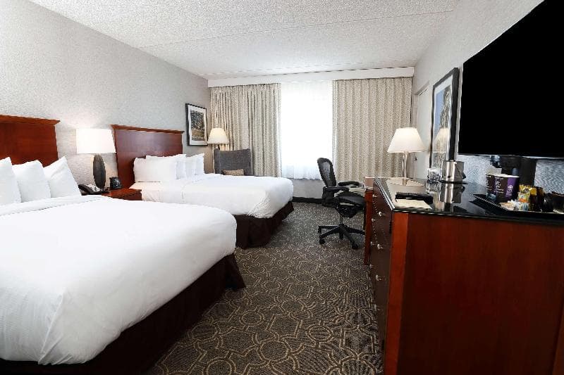 DoubleTree by Hilton Hotel Boston - Westborough 5