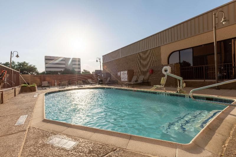DoubleTree by Hilton Hotel Dallas - Richardson 4