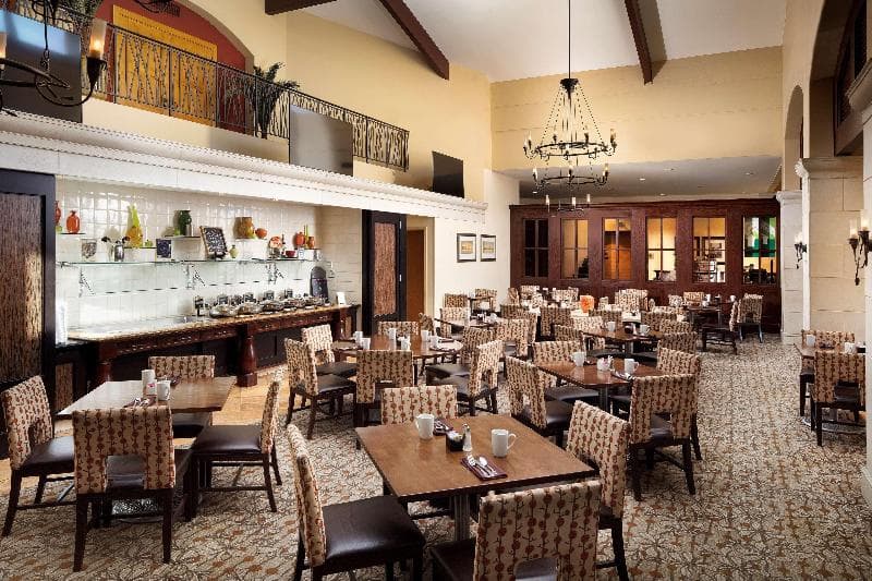 DoubleTree by Hilton Hotel Ontario Airport 5