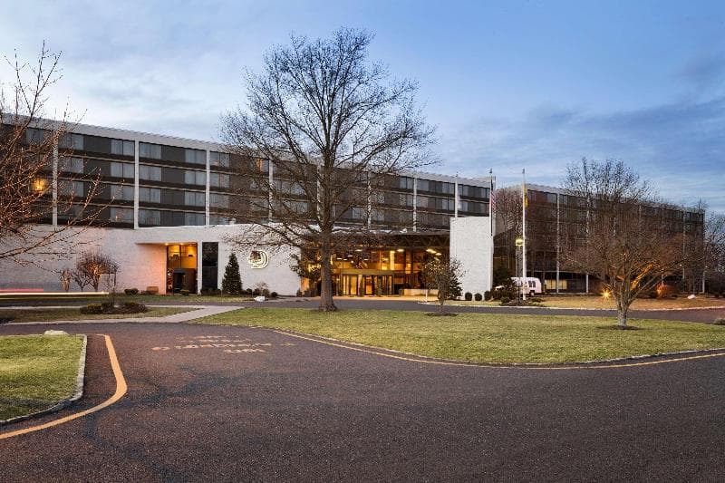 DoubleTree by Hilton Somerset Hotel and Conference Center 3