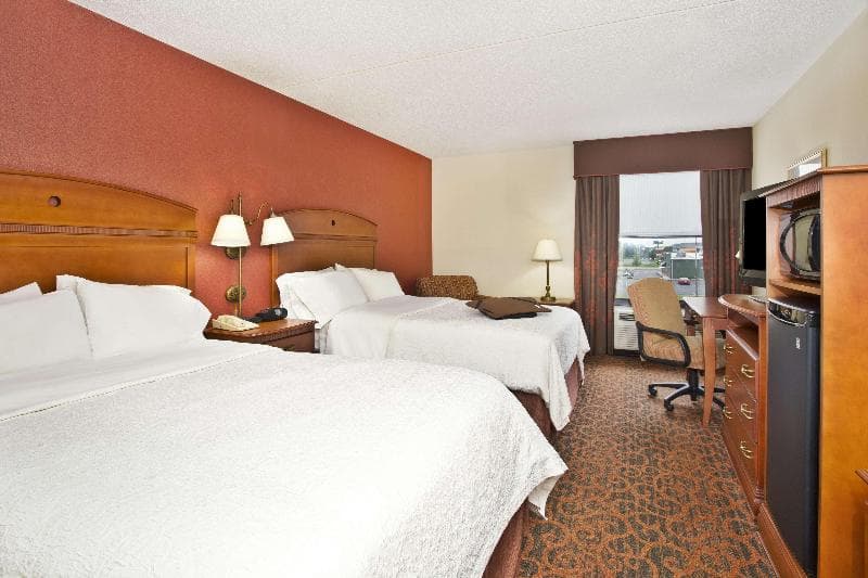 Hampton Inn Anderson 5