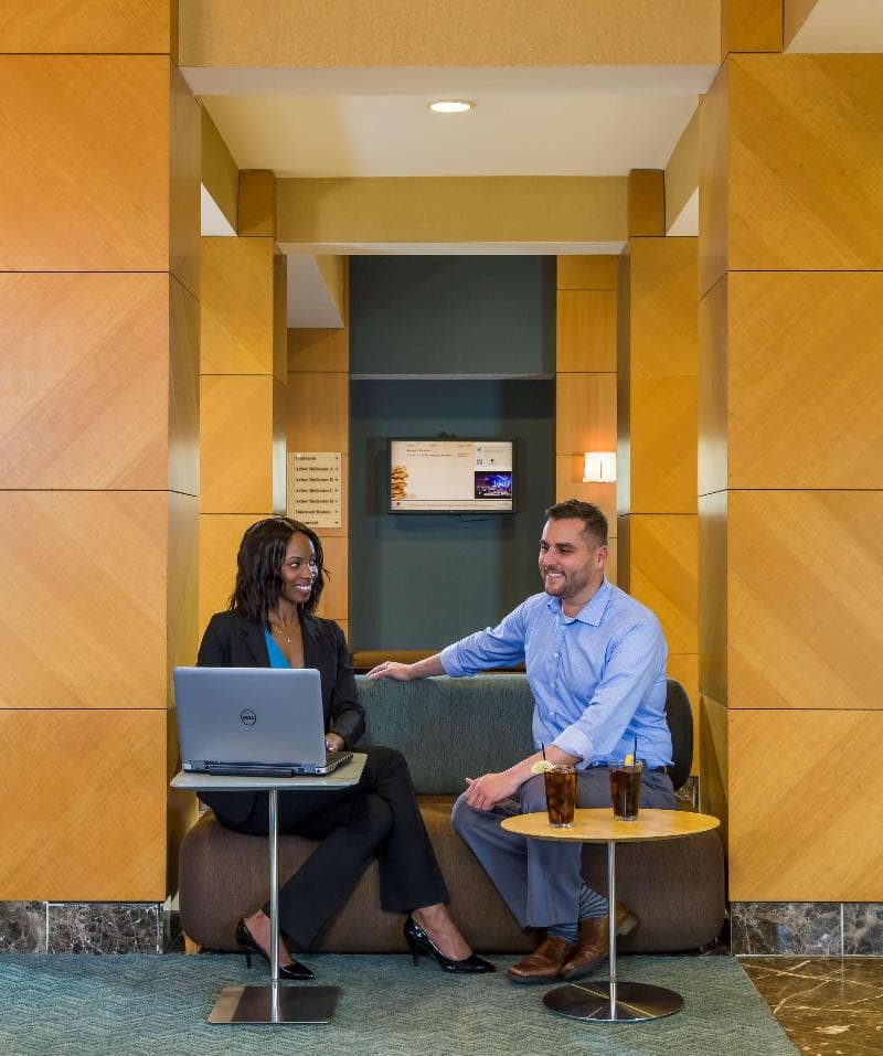 DoubleTree by Hilton Hotel Chicago - Arlington Heights 5