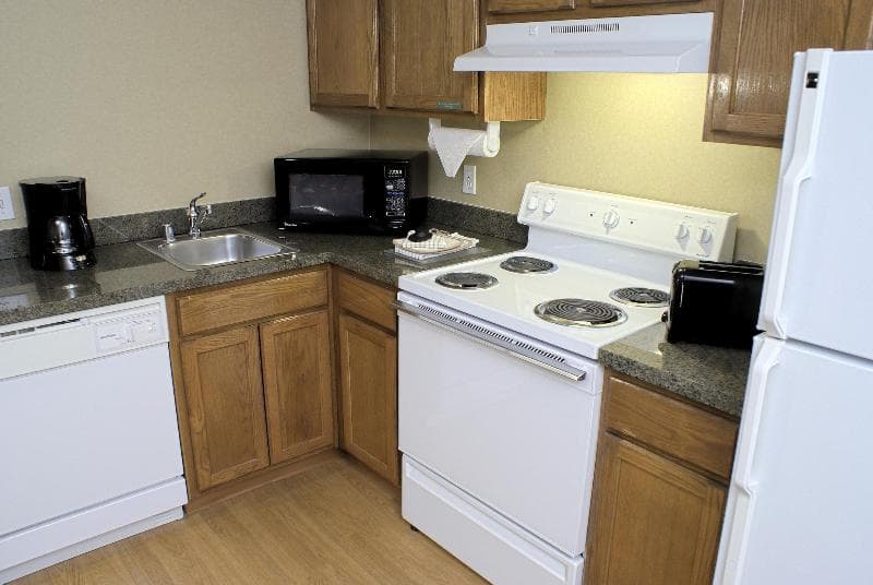 Homewood Suites by Hilton Newark-Fremont photo 1