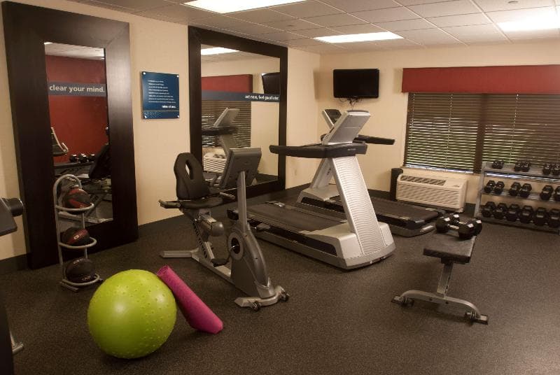 Hampton Inn Tomah 2