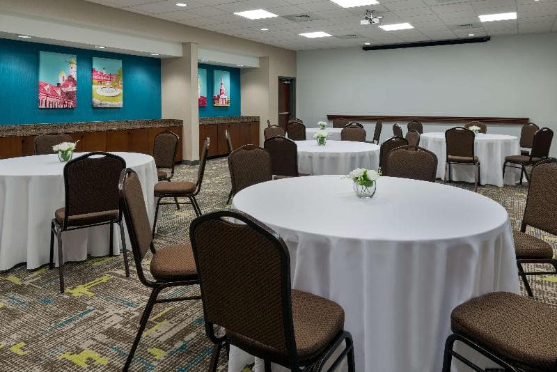 Hampton Inn and Suites-Winston-Salem/University Area NC 1