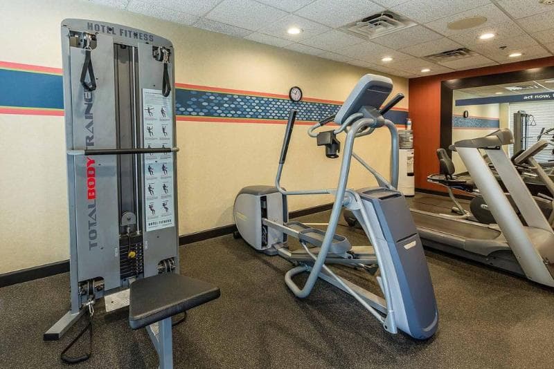 Hampton Inn Somerset 4