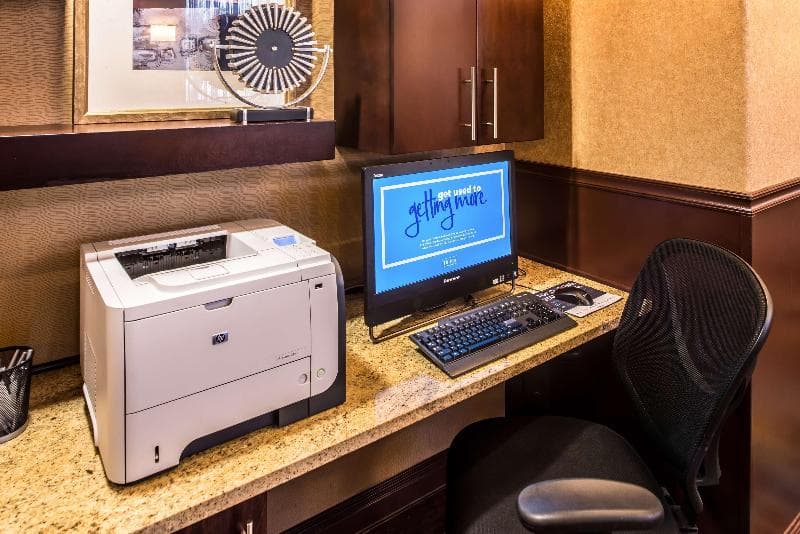 Hampton Inn & Suites Ontario photo 1