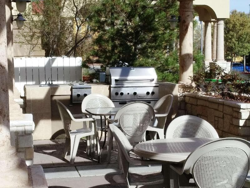 Hampton Inn & Suites Albuquerque-Coors Road 2