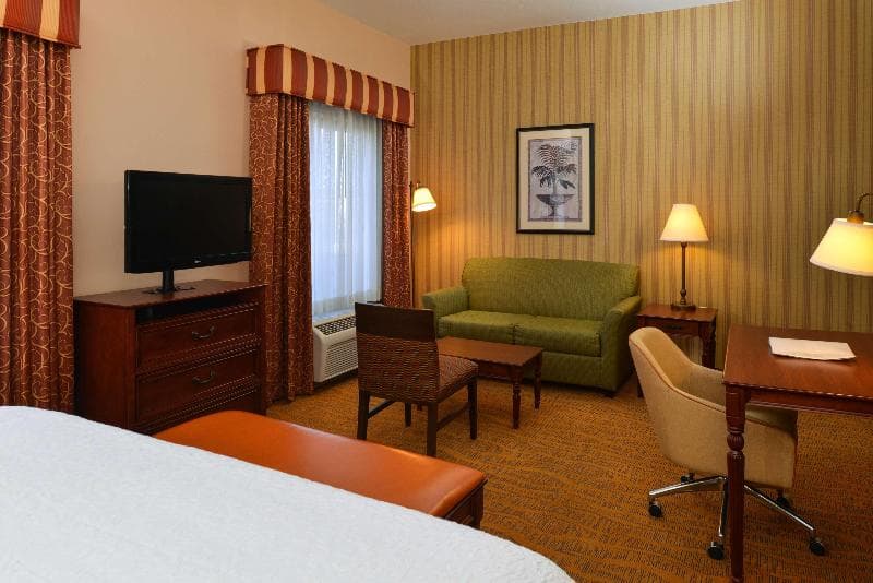 Hampton Inn & Suites Albuquerque-Coors Road 4