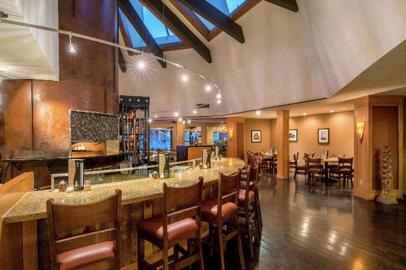 DoubleTree by Hilton Hotel Missoula - Edgewater photo 1