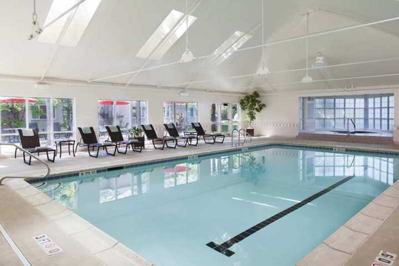 Delta Hotels Burlington 2