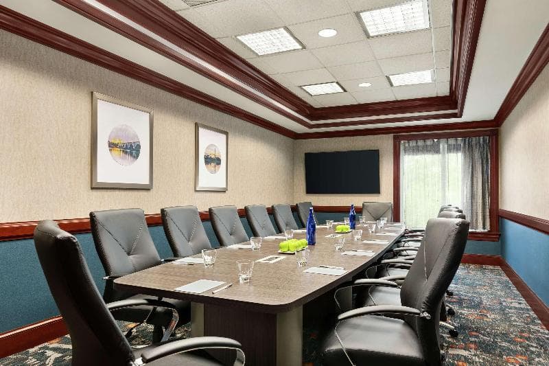 Hampton Inn Dulles/Cascades 5