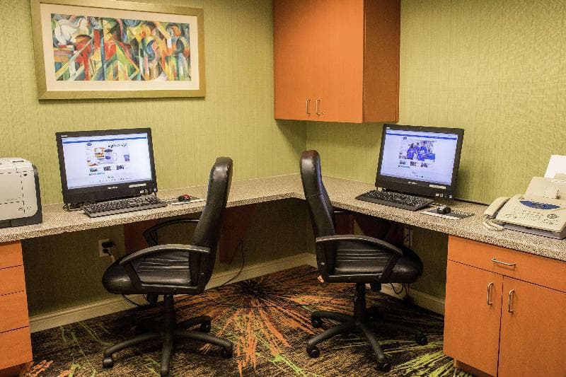 Hampton Inn & Suites Lathrop photo 1