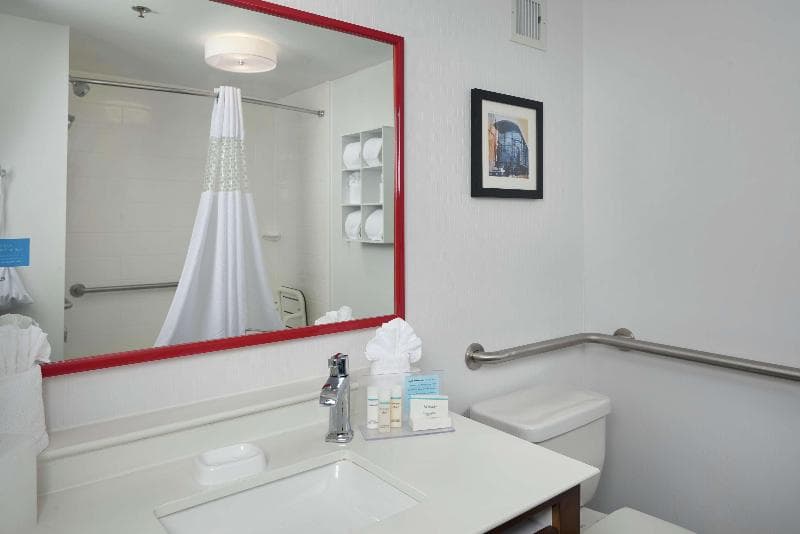 Hampton Inn Hanover 4