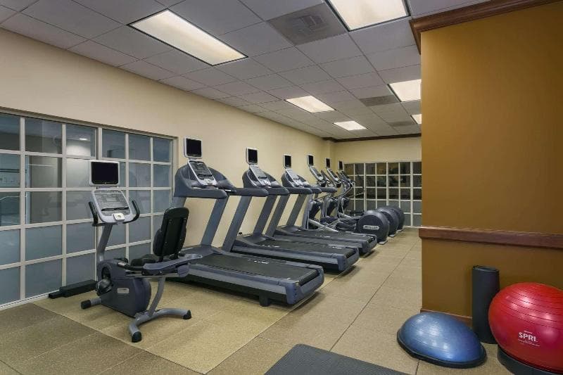 Embassy Suites by Hilton Dulles North Loudoun 3