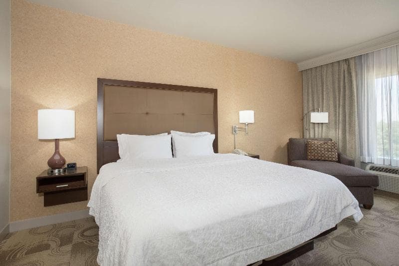 Hampton Inn & Suites Yuba City 5