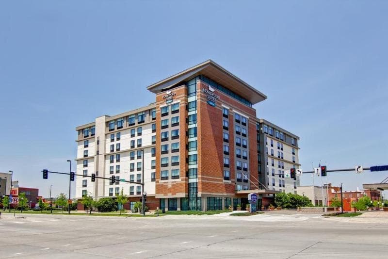 Homewood Suites by Hilton Omaha-Downtown photo 1