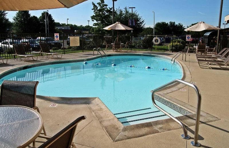 Hampton Inn West Springfield 5