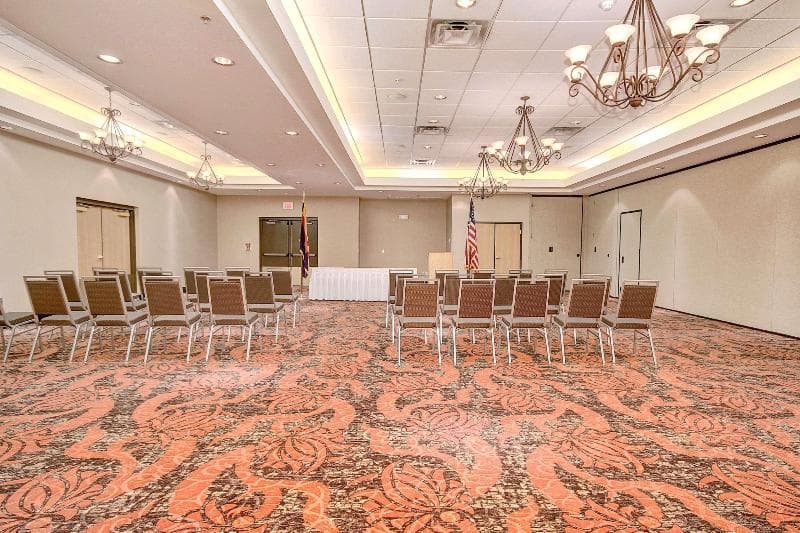 Hampton Inn & Suites Phoenix-Goodyear photo 1