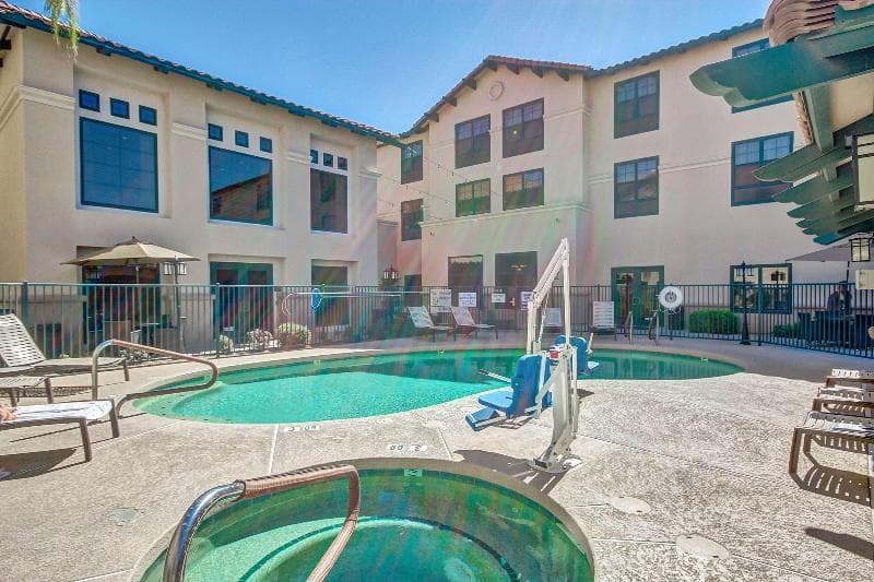 Hampton Inn & Suites Phoenix-Goodyear 3
