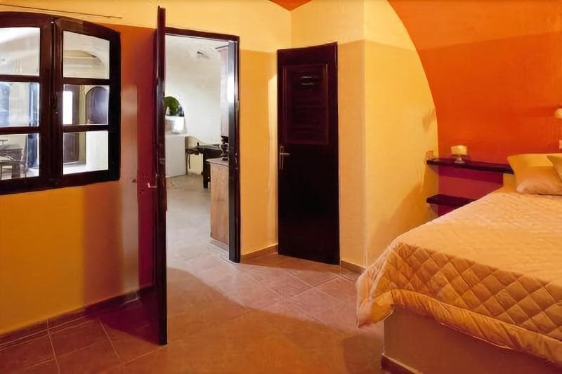 Lava Suites & Lounge photo 1