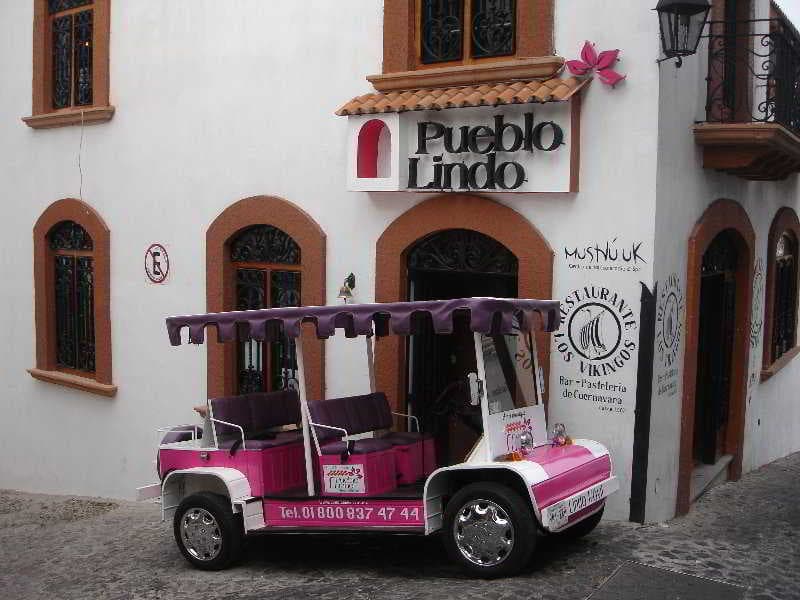 Pueblo Lindo 2