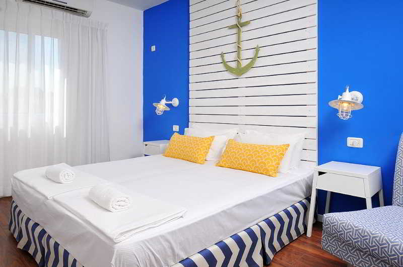 Gesher Haziv Travelers' Hostel main