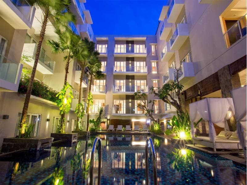Grand Ixora Kuta Resort 3