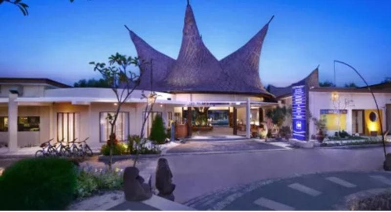 Aston Sunset Beach Resort - Gili Trawangan 3