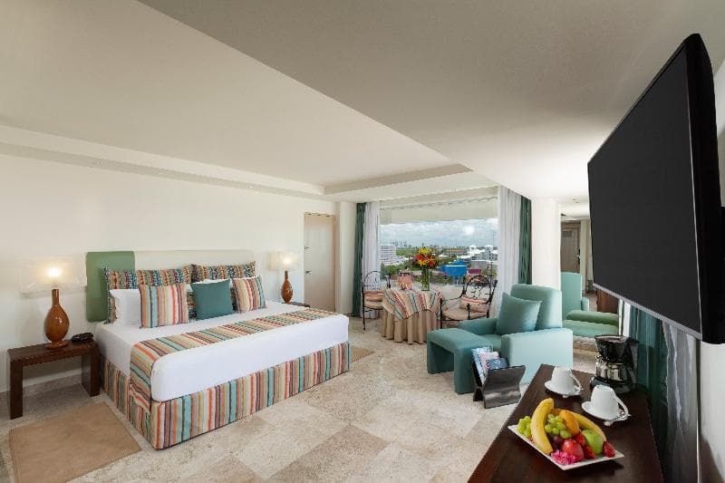 Grand Oasis Palm 3