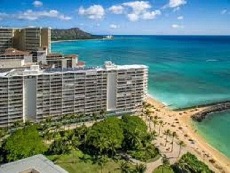 Waikiki Shore by OUTRIGGER 2