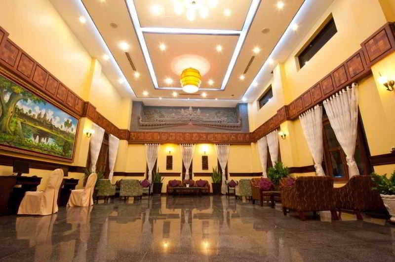 Ohana Phnom Penh Palace Hotel 4