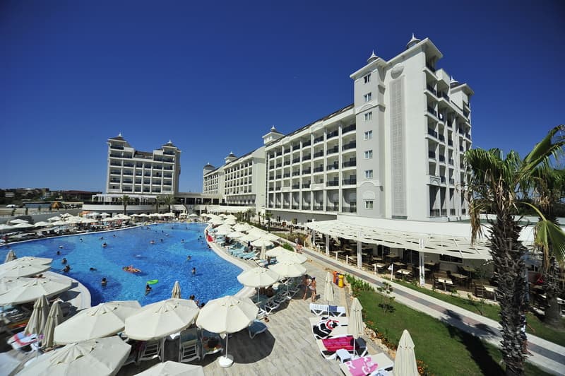 LRS Lake & River Side Hotel & Spa 3
