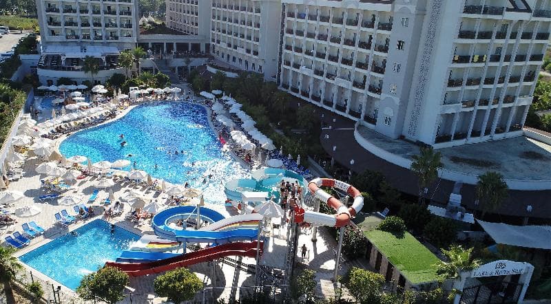 LRS Lake & River Side Hotel & Spa 4