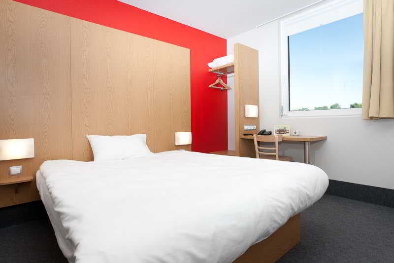 B&B HOTEL Warszawa-Okecie photo 1
