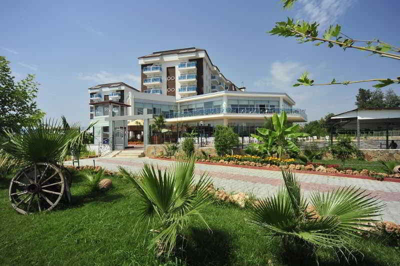 Cenger Beach Resort & Spa 2