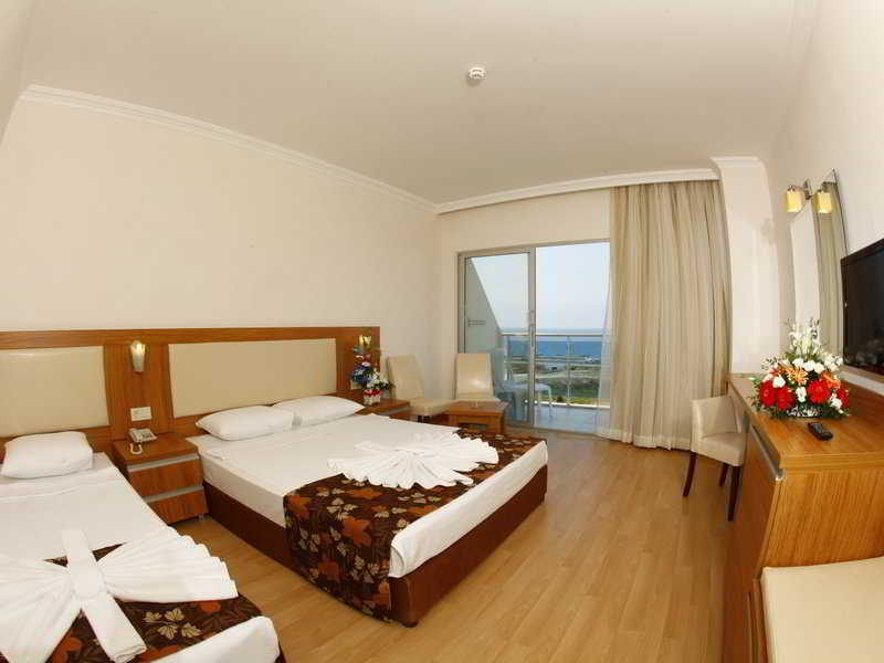 Cenger Beach Resort & Spa 4