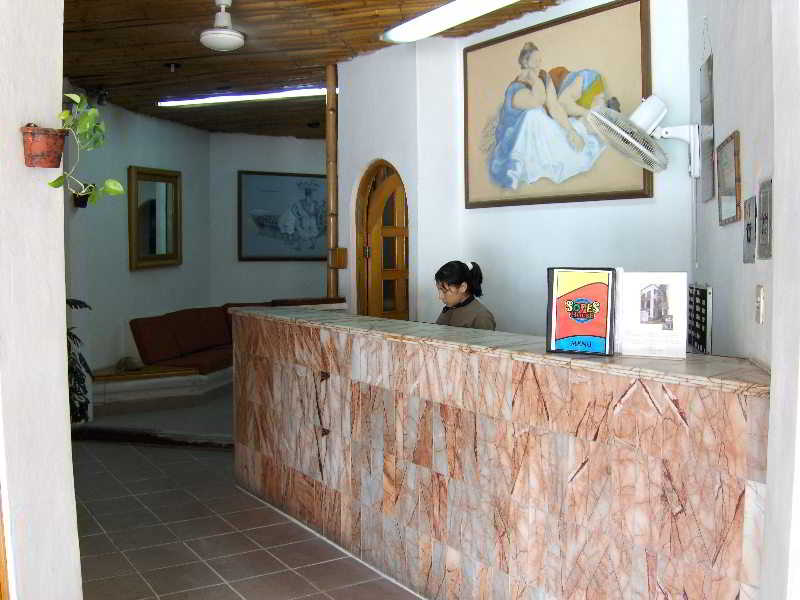 Alux Cancun 4