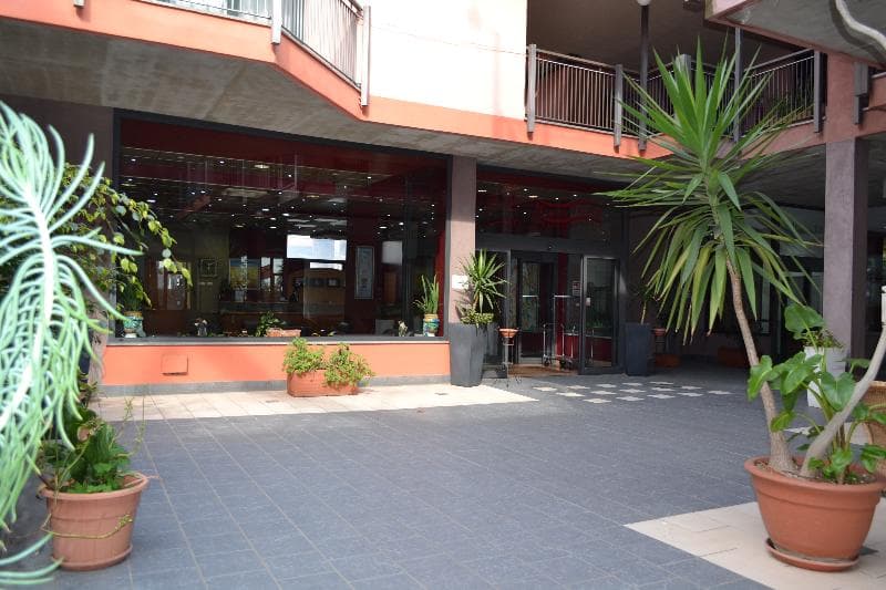 Marina Palace 3