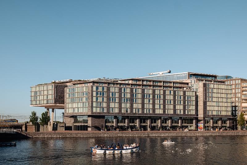 DoubleTree by Hilton Amsterdam Centraal Station photo 1