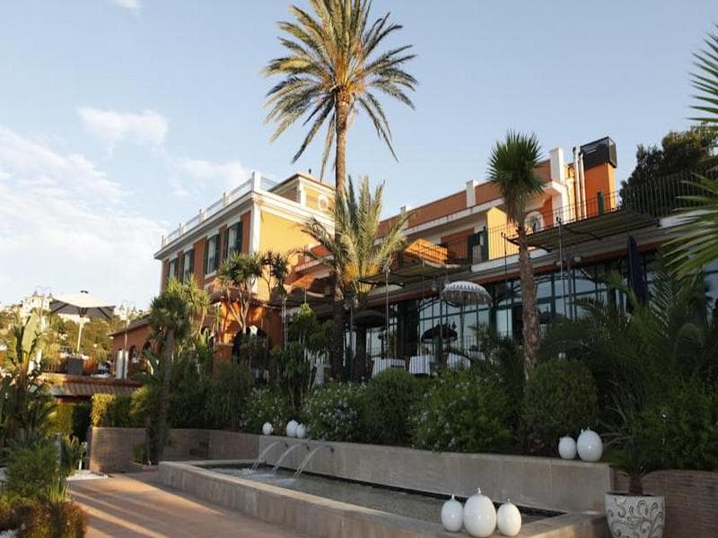 MR Hotel Les Rotes photo 1